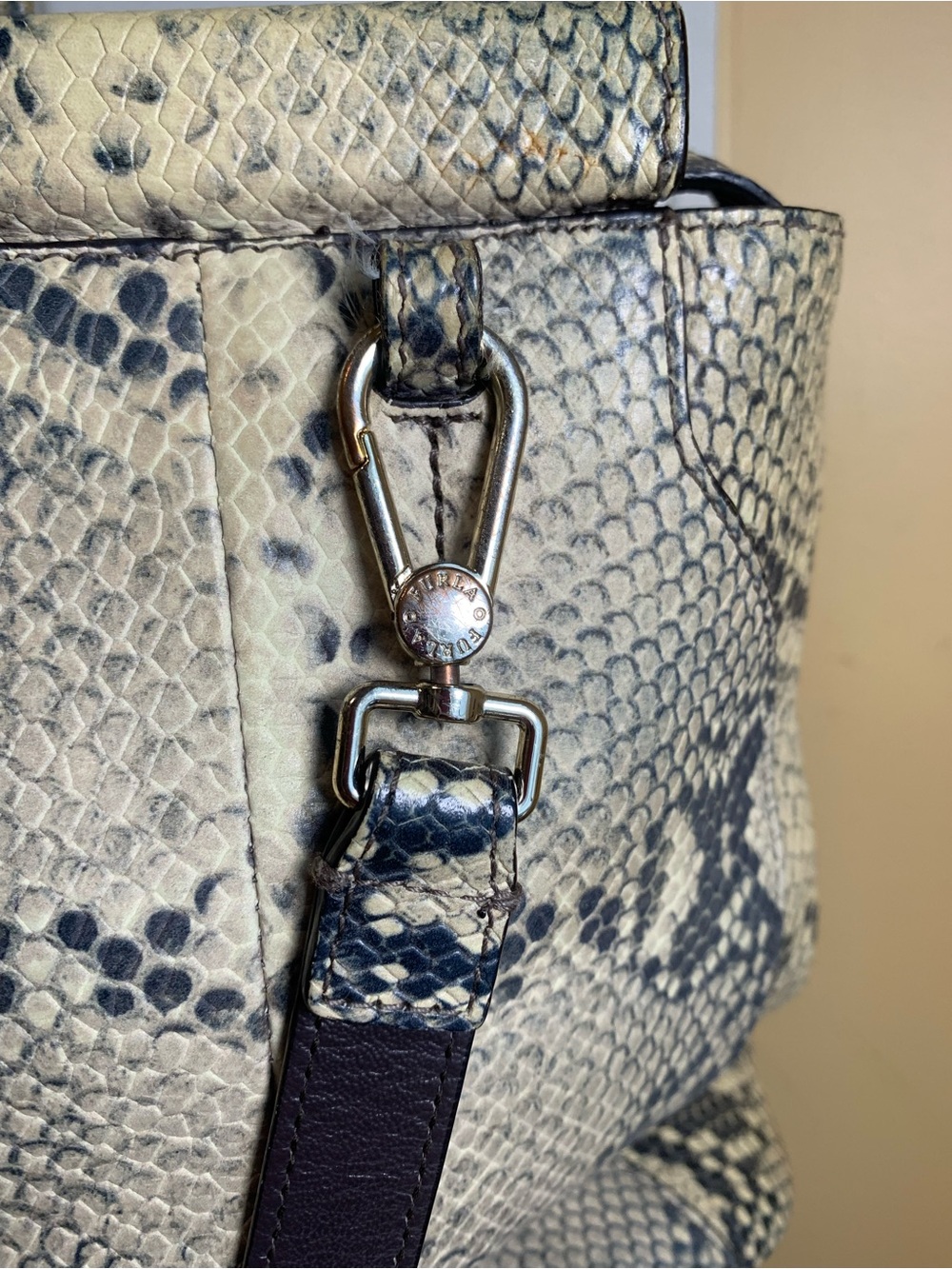 Furla Python embossed Leather Tote/satchel - Picture 6 of 15